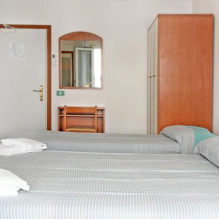 Hotel Exclusive In Pieno Centro - Nuova Gestione 2025 Riccione Exterior photo