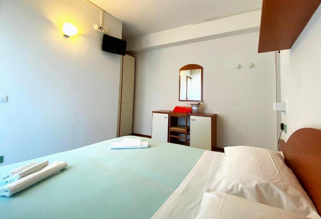 Hotel Exclusive In Pieno Centro - Nuova Gestione 2025 Riccione Exterior photo